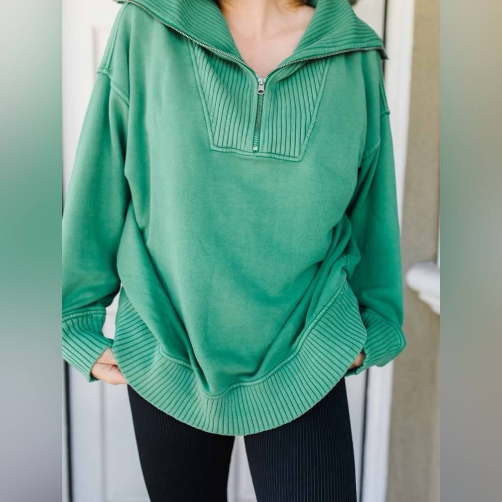 ISO‼️ Aerie quarter zip, aerie down to earth quarter zip